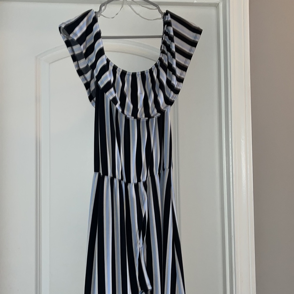 Striped jumpsuit. - Picture 7 of 7